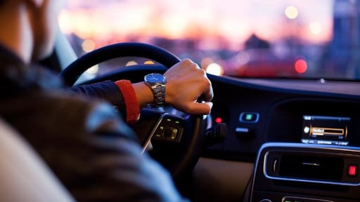 Live Radio still driving car audio